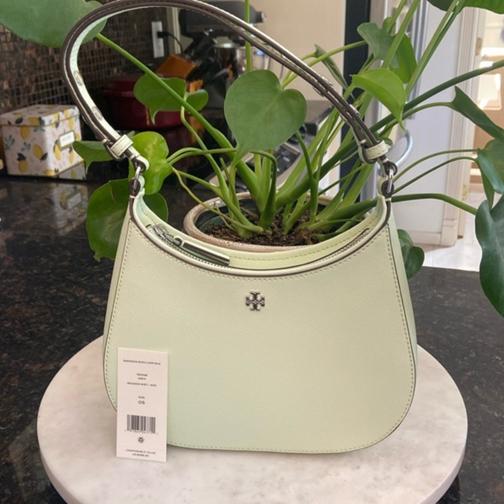 NWT Tory Burch Emerson Shoulder Bag